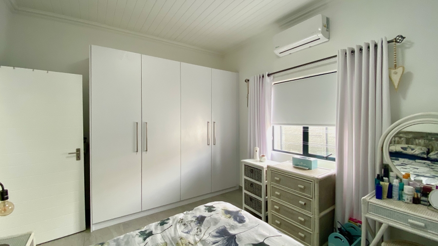 2 Bedroom Property for Sale in Velddrif Western Cape